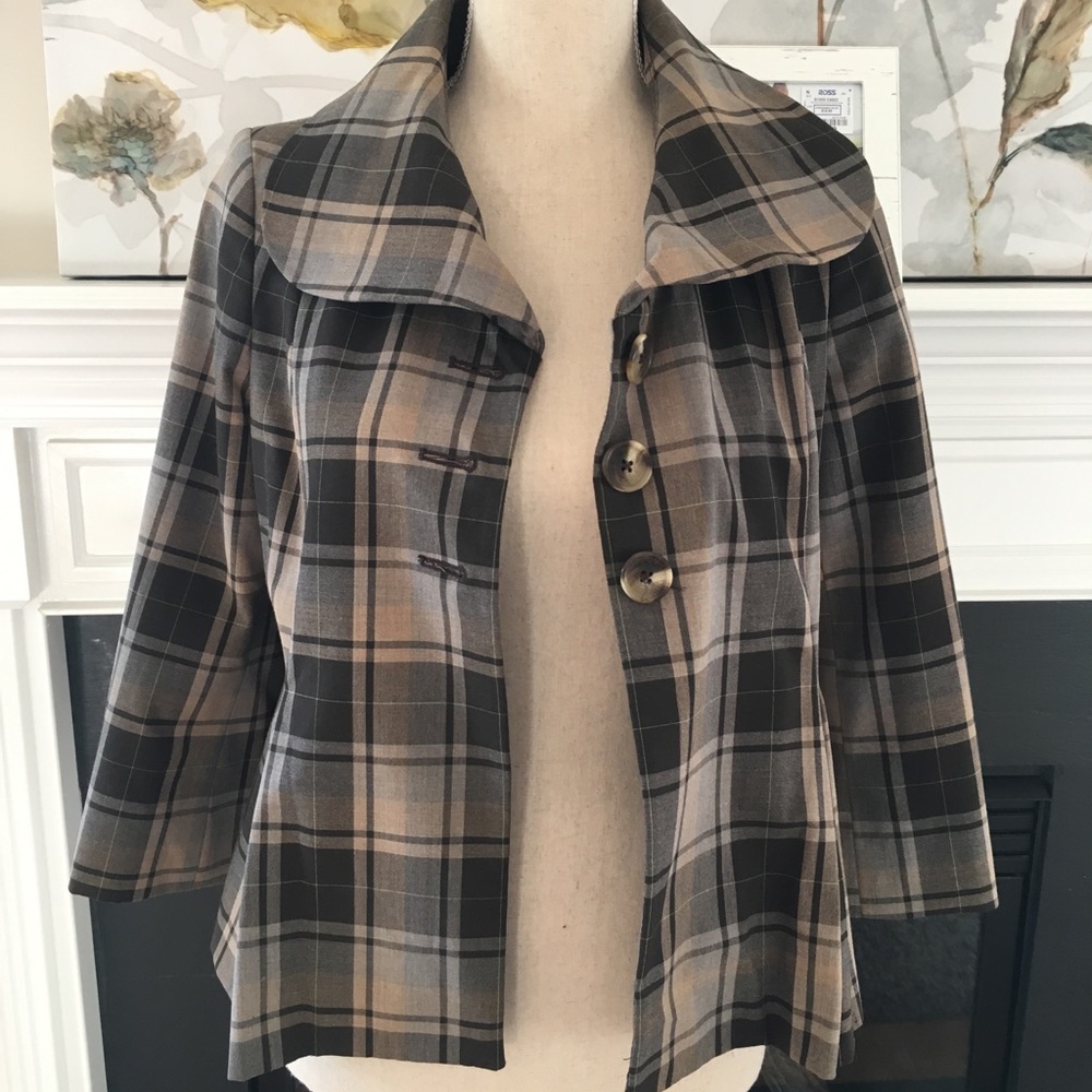 Jacket - Picture 2 of 7